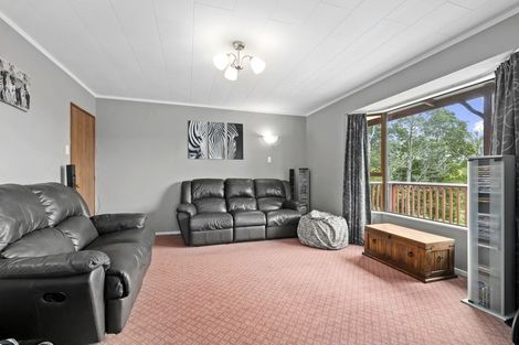 Photo of property in 15 Ashton Warner Way, Whitemans Valley, Upper Hutt, 5371