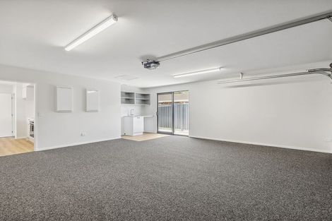 Photo of property in 8 Magnolia Lane, Mosgiel, 9024