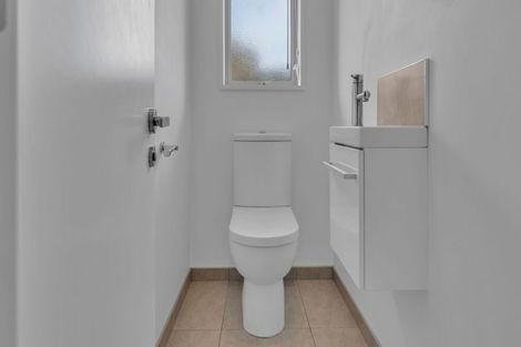 Photo of property in 16 Winfield Drive, Wigram, Christchurch, 8042