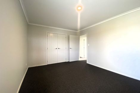 Photo of property in 63 Farm Road, Waipukurau, 4284