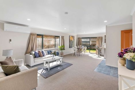 Photo of property in 51a Halver Road, Hillpark, Auckland, 2102