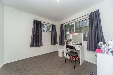 Photo of property in 25b Wattle Grove, Maungaraki, Lower Hutt, 5010