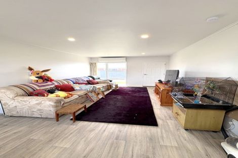 Photo of property in 1/72 Epsom Road, Sockburn, Christchurch, 8042