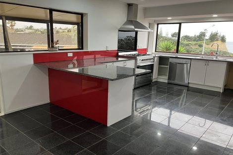 Photo of property in 886 Whangaparaoa Road, Manly, Whangaparaoa, 0930