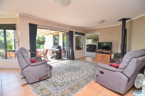 Photo of property in 149 Lincoln Road, Carterton, 5713