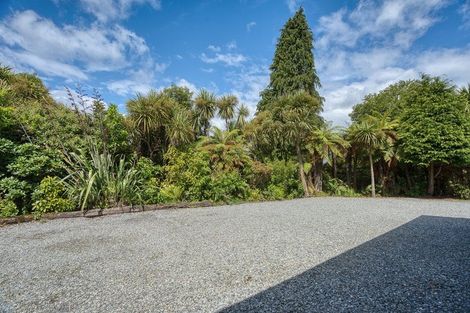 Photo of property in 226 Woodstock-rimu Road, Ruatapu, Hokitika, 7883