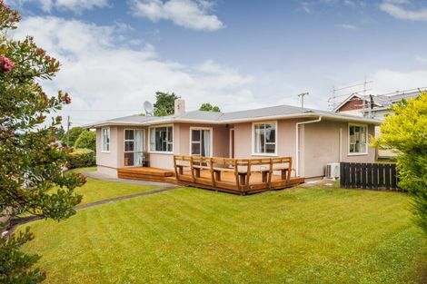 Photo of property in 10 Coronation Street, Feilding, 4702