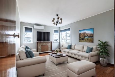 Photo of property in 110 Astley Avenue, New Lynn, Auckland, 0600