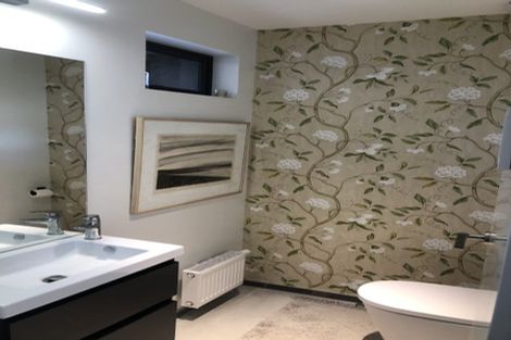 Photo of property in 2 Kerrera Lane, Jacks Point, Queenstown, 9371