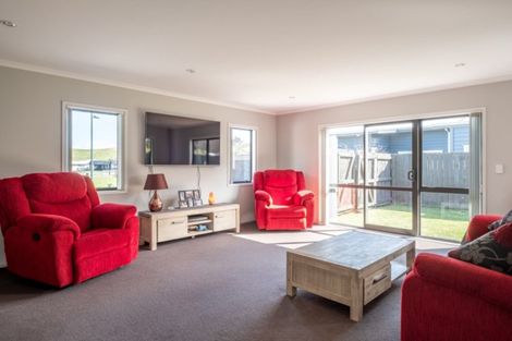 Photo of property in 36 Hamilton Drive, Wainui, Gisborne, 4010