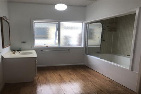 Photo of property in 49 The Esplanade, Westshore, Napier, 4110