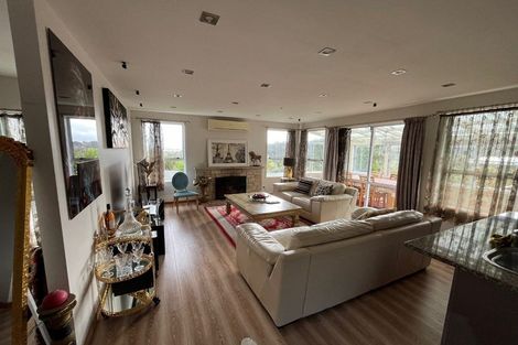 Photo of property in 17 Radiata Lane, Chatswood, Auckland, 0626