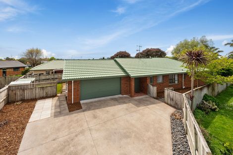 Photo of property in 25 Newfield Drive, Fairview Downs, Hamilton, 3214