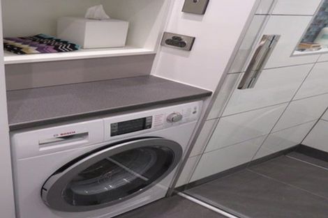 Photo of property in 51 Cavendish Square, Strathmore Park, Wellington, 6022