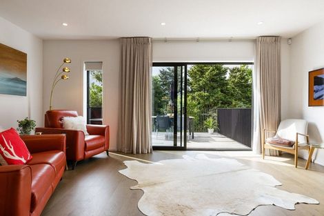 Photo of property in 15 Lakewood Lane, Cambridge, 3434