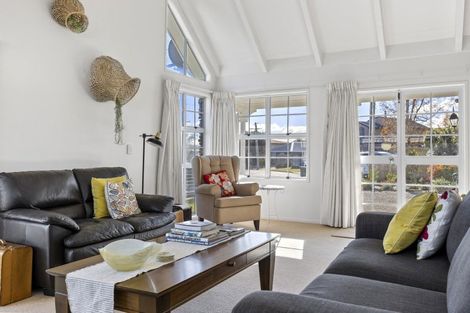 Photo of property in 26 Aubrey Crescent, Rainbow Point, Taupo, 3330