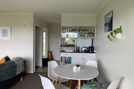 Photo of property in 2/4 Dewsbury Terrace, Castor Bay, Auckland, 0620