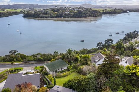 Photo of property in 1250 Sandspit Road, Sandspit, Warkworth, 0982