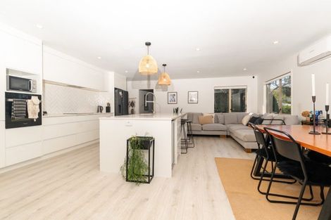 Photo of property in 39 Zefiro Drive, Massey, Auckland, 0614