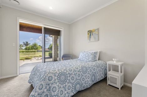 Photo of property in 96 Dyke Road, Karaka, Papakura, 2580