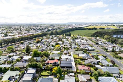 Photo of property in 4/3 Huia Avenue, Forest Lake, Hamilton, 3200