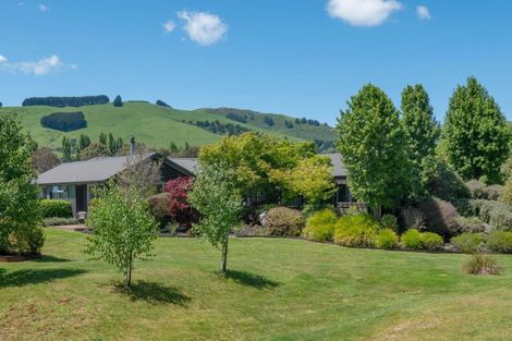 Photo of property in 500 Kinloch Road, Kinloch, Taupo, 3377