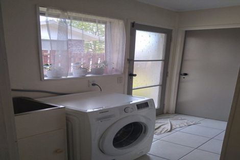 Photo of property in 39a Sikkim Crescent, Clover Park, Auckland, 2019