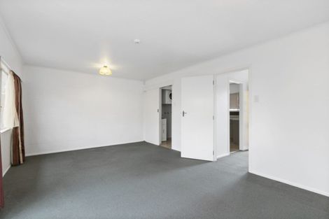 Photo of property in 50b Whites Line West, Woburn, Lower Hutt, 5010