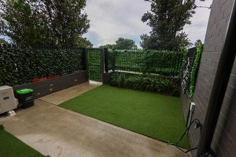 Photo of property in 642b Massey Road, Mangere, Auckland, 2022