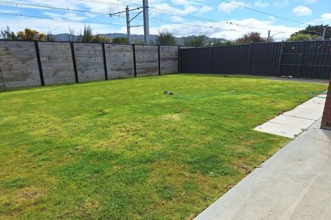 Photo of property in 44 Te Kaeaea Crescent, Wallaceville, Upper Hutt, 5018