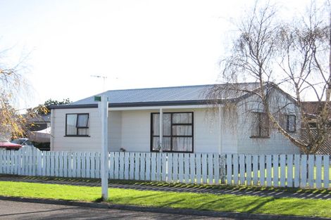 Photo of property in 60 Te Manuao Road, Otaki, 5512