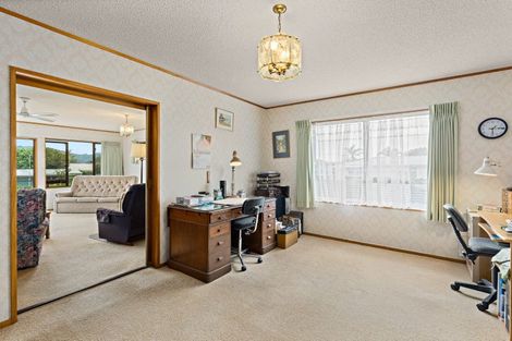 Photo of property in 5 Waimanu Place, Point Wells, Warkworth, 0986