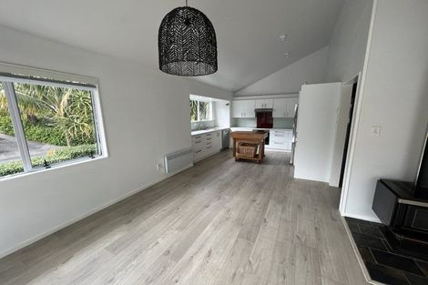 Photo of property in 1/6 Brown Street, Manly, Whangaparaoa, 0930