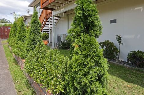 Photo of property in 1/56 Woodglen Road, Glen Eden, Auckland, 0602