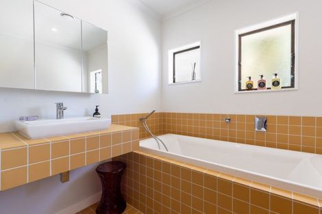 Photo of property in 15a Alexander Road, Raumati Beach, Paraparaumu, 5032