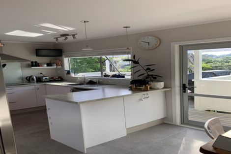 Photo of property in 2/14 Finchley Road, Torbay, Auckland, 0630