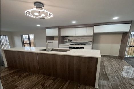 Photo of property in 3/15 Totara Road, Manurewa, Auckland, 2102