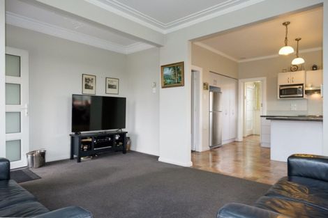Photo of property in 11 Sunbury Street, Andersons Bay, Dunedin, 9013