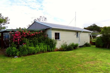 Photo of property in 16 Butlers Road, Ruatapu, Hokitika, 7883