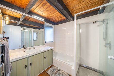 Photo of property in 13 Ettrick Grove, Papakowhai, Porirua, 5024