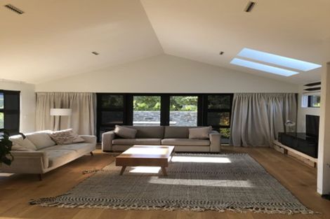 Photo of property in 2 Kerrera Lane, Jacks Point, Queenstown, 9371