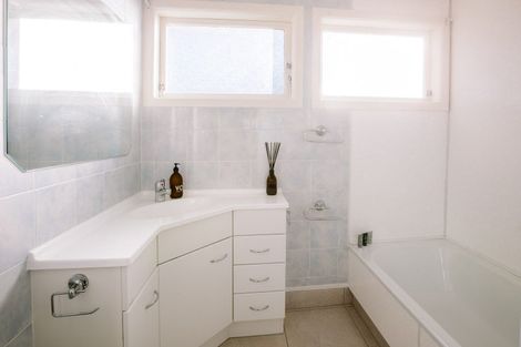 Photo of property in 5 Minchin Crescent, St Andrews, Hamilton, 3200