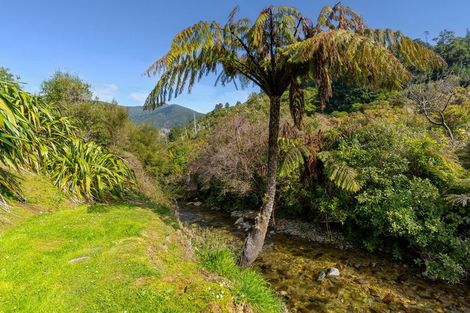 Photo of property in 102 Boons Valley Road, Waikawa, Picton, 7220