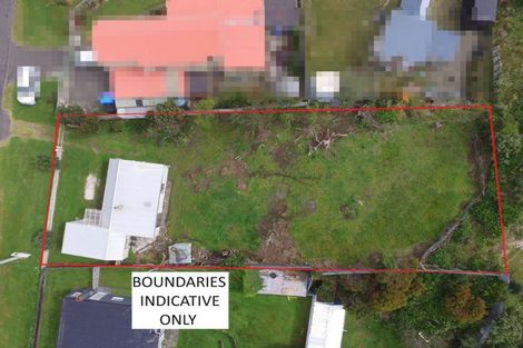 Photo of property in 21 Dewe Terrace, Foxton Beach, Foxton, 4815