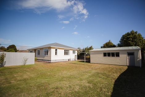Photo of property in 13 Mcgregors Road, Bromley, Christchurch, 8062