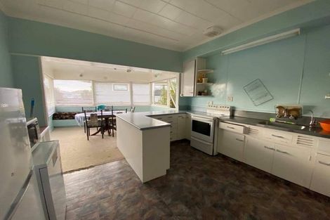 Photo of property in 246 High Street, Eltham, 4322