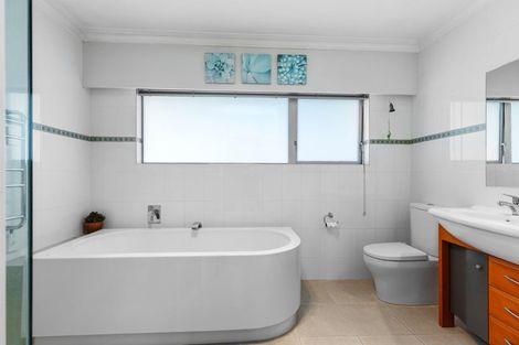 Photo of property in 7 Freyberg Street, Otumoetai, Tauranga, 3110