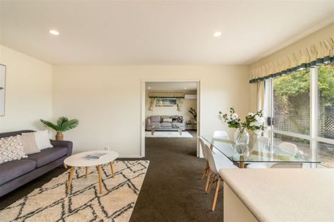 Photo of property in 15a Fieldmoor Place, Parklands, Christchurch, 8083