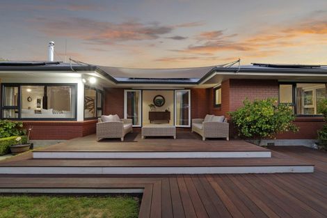 Photo of property in 18 Colwyn Street, Bryndwr, Christchurch, 8053