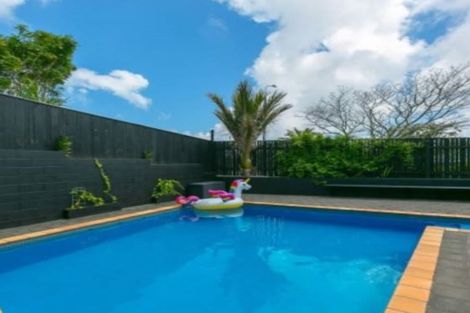Photo of property in 3 Kipling Drive, Whalers Gate, New Plymouth, 4310